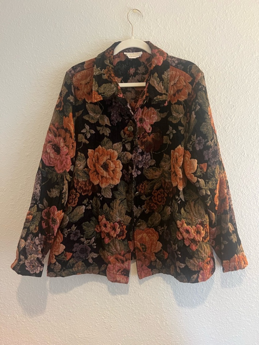 Vintage Floral Velvet Button-Up Jacket in Black and Burnt Orange